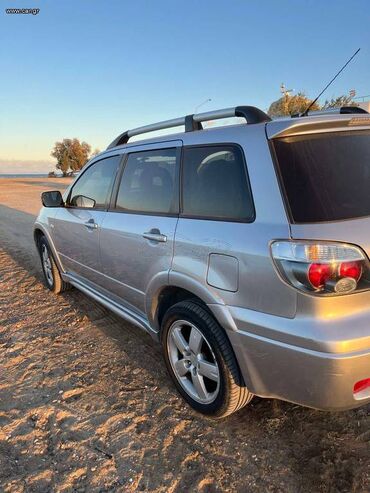 Mitsubishi: Mitsubishi Outlander: 2 l. | 2005 έ. 240000 km. SUV/4x4