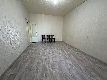 60: 1 комната, 35 м², 105 серия, 5 этаж, Требуется ремонт — 2