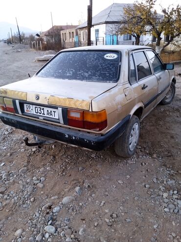 Audi: Audi 80: 1985 г., 1.8 л, Механика, Бензин, Седан