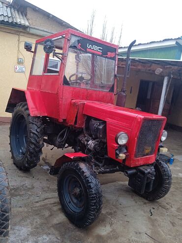 Другие тракторы: Трактор колесный с кабиной Основные характеристики: - Полный комплект — 1