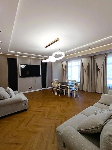 3 комнаты, 118 м², КНУ Элитка, 9 этаж, Евроремонт at lalafo.kg 3 комнаты, 118 м², КНУ Элитка, 9 этаж, Евроремонт