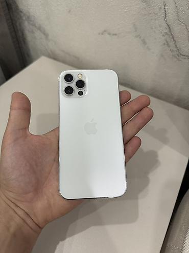s 3: IPhone 12 Pro, Б/у, 256 ГБ, Белый, Чехол, 75 % — 2