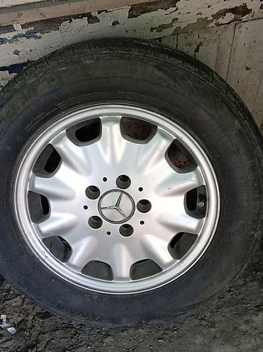 mercedes 210 ehtiyyat hissəsi: Məhsul: Mercedes-Benz orijinal yüngül lehimli disk və təkər komplekti — 1
