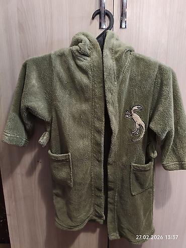 Другая женская одежда: Набор одежды (женская и детская ая) в нейтральных тонах: детские вещи at lalafo.kg — 61 Другая женская одежда: Набор одежды (женская и детская ая) в нейтральных тонах: детские вещи — 61