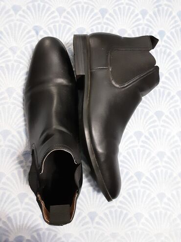 h b kofty: Продаю полу ботинки размер 41,5 чёрные в отличном состоянии