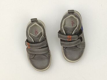 modne buty zimowe: Кросівки 22, Б/в