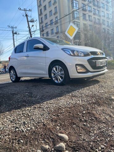 shevrolet spark: Chevrolet Spark: 2020 г., 0.1 - engine capacity л, Автомат, Бензин, Хетчбек