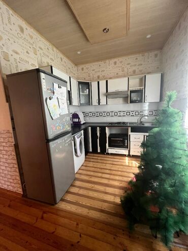 Həyət evləri və villaların satışı: Qaraçuxur qəs. 7 otaqlı, 145 kv. m, Yeni təmirli -da lalafo.az — 19 Həyət evləri və villaların satışı: Qaraçuxur qəs. 7 otaqlı, 145 kv. m, Yeni təmirli — 19