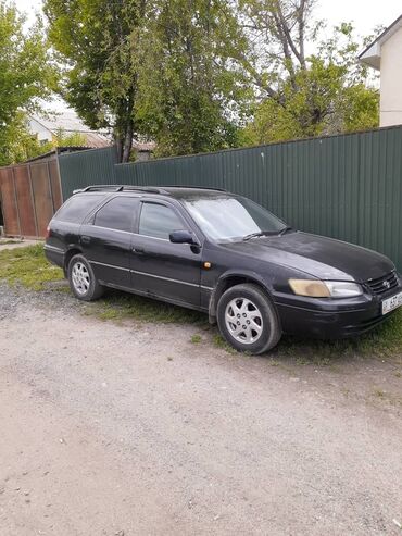 обмен камри: Toyota Camry: 1997 г., 2.2 л, Автомат, Бензин, Универсал