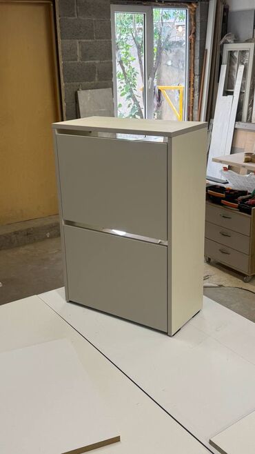 Тумбы и подставки для обуви: Элегантная тумба для обуви, представленная в разных размерах и цветов — 8