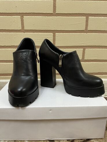 кожаные кроссовки: Туфли Basconi, 33, цвет - Черный