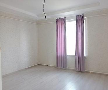 Продажа коттеджей и домов: Продаётся одноэтажный дом с просторным двором. Характеристики: - — 16