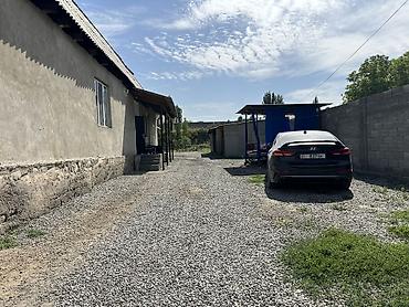 3 мкр: Продается жилой дом с участком по адресу: ул. Октябрьская, 13 (указано — 4