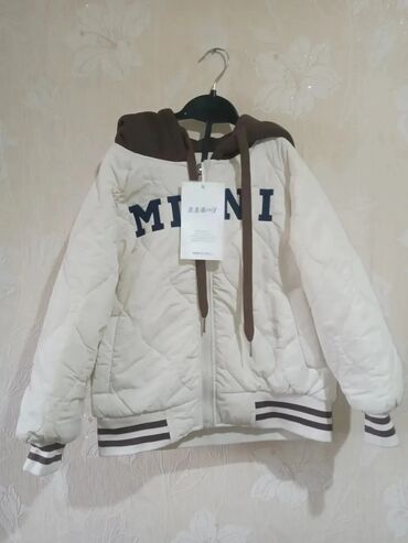 прокат танцевальных костюмов бишкек: ✨👍ПО СУПЕР ЦЕНЕ 500 сом Детская стеганная куртка с капюшоном. Цвет lalafo.kg да прокат танцевальных костюмов бишкек: ✨👍ПО СУПЕР ЦЕНЕ 500 сом Детская стеганная куртка с капюшоном. Цвет