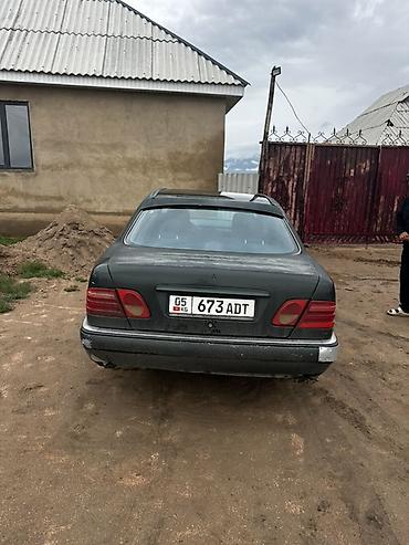 Mercedes-Benz E-Class: 1996 г., 2.3 л, Кол менен иштөөчү, Бензин, Седан — 1