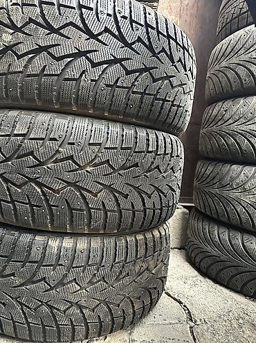 Шины 255 / 40 / R 19, Зимняя шипованная, Б/у, Комплект, Легковые, Япония, Toyo