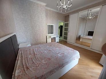 2 mertebe: İcarəyə verilir 2 otaqlı yeni tikili 70 m², 28 May m. Kateqoriya Yeni — 4