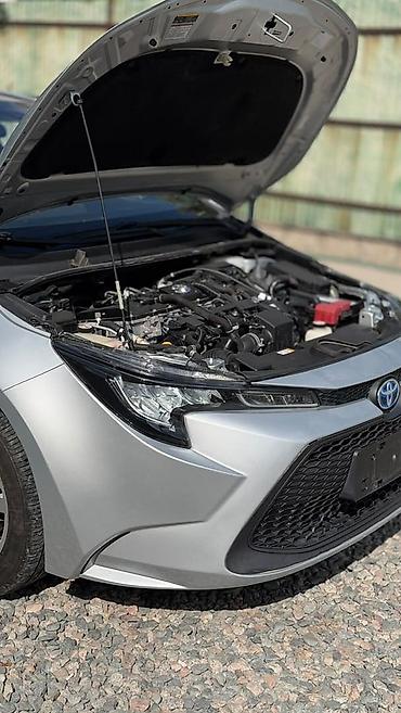тайота: Toyota Corolla: 2020 г., 1.8 л, Вариатор, Гибрид, Седан — 9