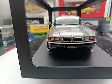 skripka 43: BMW, 2026 il, 1:18, Dəmir, Ünvandan götürmə — 10