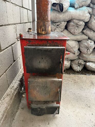 прек дом: Твердотопливная печь-буржуйка с водяным контуром Описание: -