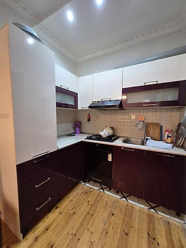 *ZB* *METBEX MEBELİ* QİYMƏT *320 AZN* hündürlük-2.10 Dərinlik-58 Sağ
