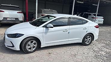 аудио техника: Hyundai Avante: 2017 г., 1.6 л, Автомат, Бензин, Седан — 3