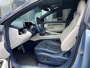 byd e1: Zeekr 001: | 2022 г. Лифтбек — 7