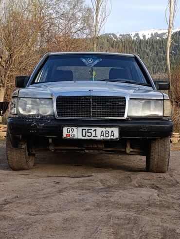 мерс 709: Mercedes-Benz 190 (W201): 1985 г., 1.9 л, Механика, Бензин, Седан