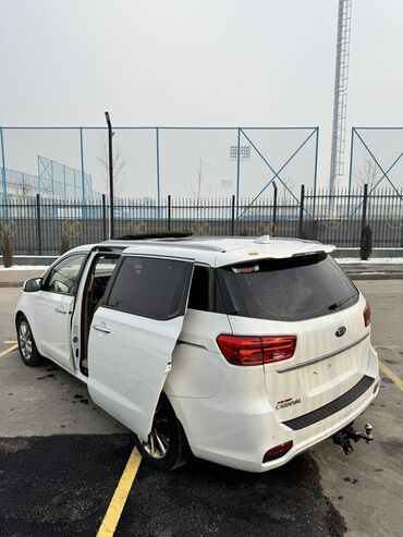 Kia: Kia Carnival: 2019 г., 2.2 л, Автомат, Дизель, Минивэн — 19