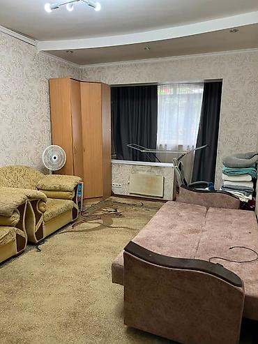 70000: 1 комната, 50 м², 106 серия, 1 этаж, Косметический ремонт — 5