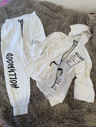luna ženski kompleti svečani: Komplet akcija 1500 din novo pantalone i jakna sve vel 1500 din at lalafo.rs luna ženski kompleti svečani: Komplet akcija 1500 din novo pantalone i jakna sve vel 1500 din