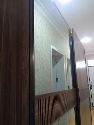 desler: Qonaq otağı üçün vitrin və sürgülü qapılı şkaf dəsti - Material — 3