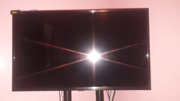 Kompüter, noutbuk və planşetlər: Yeni Televizor Shivaki LED ekran 82" HD (1366x768), Ünvandan götürmə