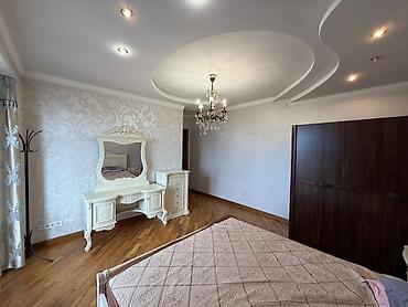 гостевой дом тамга: 400 м², 6 комнат и более — 9