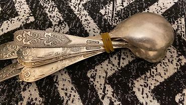 qaşıq desti: Qasiqlar 4 eded 20 manat. 6 eded 40 manat — 2