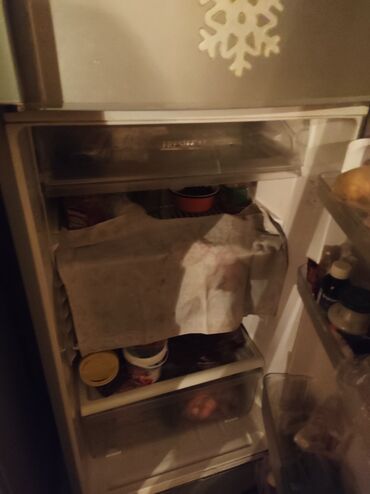 Soyuducular: İşlənmiş 2 qapılı Sharp Soyuducu Satılır, rəng - Boz, Təkərli — 7