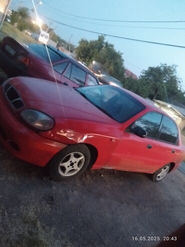 Daewoo: Daewoo Lanos: 1997 г., 1.5 л, Механика, Бензин, Седан