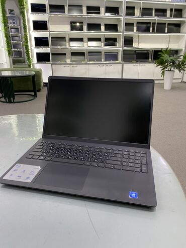 Ноутбуки: Ноутбук, Dell, 4 ГБ ОЗУ, Intel Celeron, 15.6 ", Б/у, Для несложных задач, память SSD