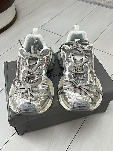 soft shell: Мужские кроссовки, 43, Balenciaga, Новый, цвет - Серый, Самовывоз — 1
