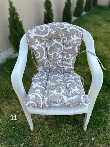 Posteljina: Podmetači za stolice od mlevenog sundjera️ Dimenzije podmetača:82x40️ — 6