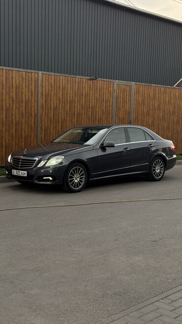 Mercedes-Benz: Mercedes-Benz E-Class: 2009 г., 3 л, Автомат, Бензин, Седан