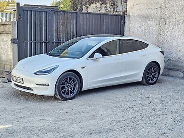 Tesla: Tesla Model 3: 2020 г., Автомат, Электромобиль, Седан — 1