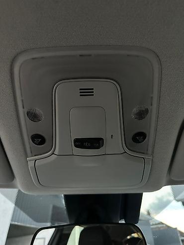 куплен: Toyota Prius: 2017 г., 1.8 л, Гибрид, Лифтбек — 10