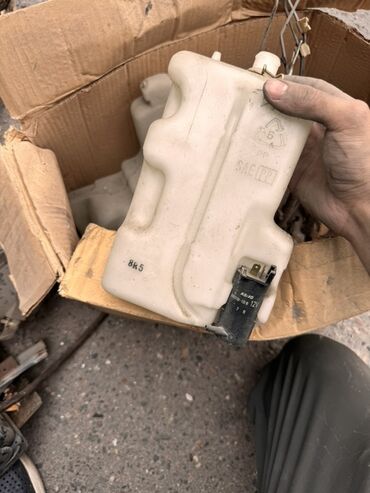 Другие автозапчасти: Запчасти для Mitsubishi space gear — 79