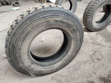 Шины: Продаю грузовые колеса шины б/у Камеры грузовые универсальные — 12