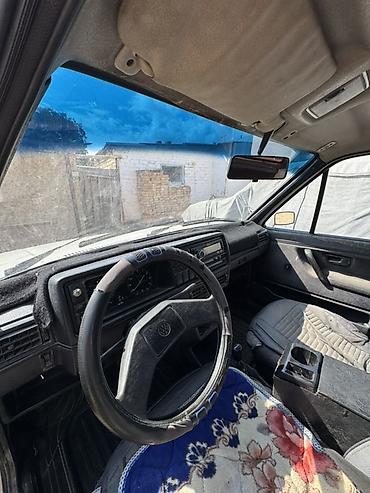 jac t9: Volkswagen Golf: 1986 г., 1.3 л, Механика, Бензин, Хэтчбэк — 3