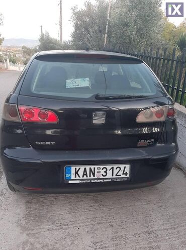 Seat Ibiza: 1.4 l. | 2005 έ. | 251776 km. | Χάτσμπακ