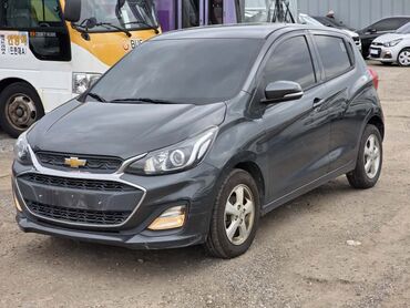 Chevrolet: Chevrolet Spark: 2021 г., 1 л, Автомат, Бензин, Хэтчбэк — 4