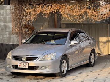 обменяю машину: Honda Inspire: 2004 г., 3 л, Автомат, Бензин, Седан