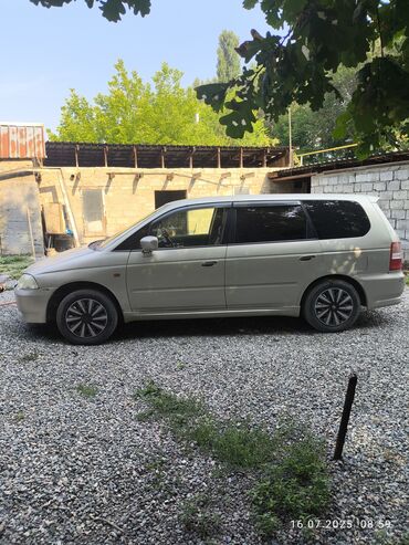 купить запчасти на опель вектра б: Honda Odyssey: 2002 г., 2.3 л, Автоматтык, Газ, Вэн/Минивэн